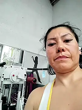 Snapshot of LaInsaciableIntensa chatting on 02.21.26 LaInsaciableIntensa online show from 02.21.26