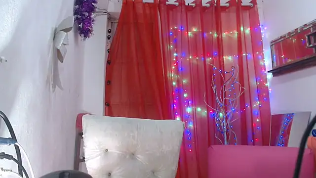 heyline milf online show from 06.25.26
