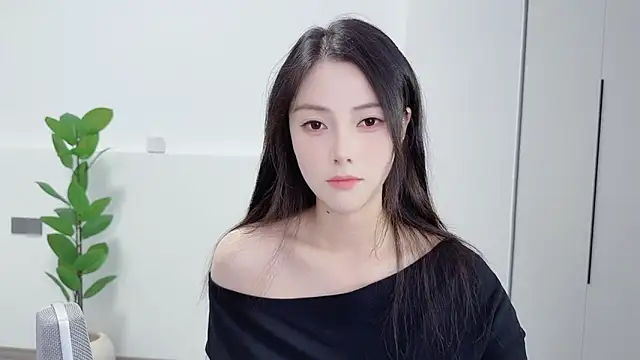 HaagenDazs  online show from 09.15.25