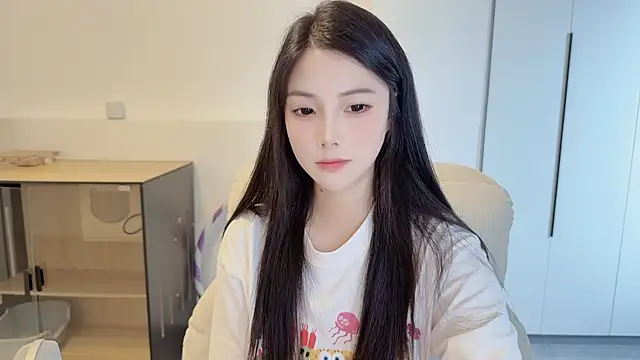 Snapshot of HaagenDazs_ chatting on 06.23.26 HaagenDazs online show from 06.23.26