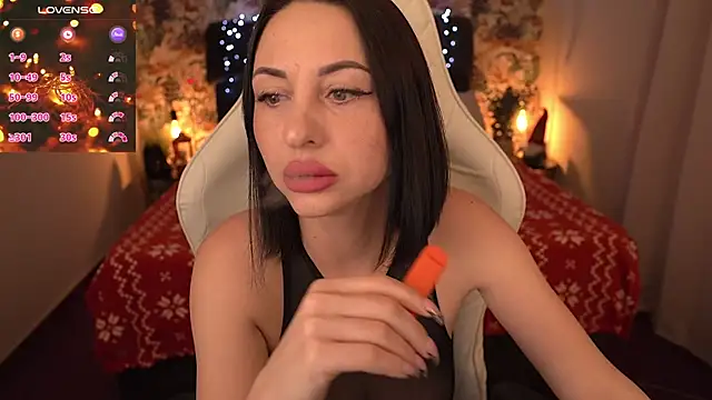 KristiiMax online show from 12.24.24