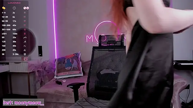 Snapshot of lika_lil chatting on 03.14.25 lika lil online show from 03.14.25