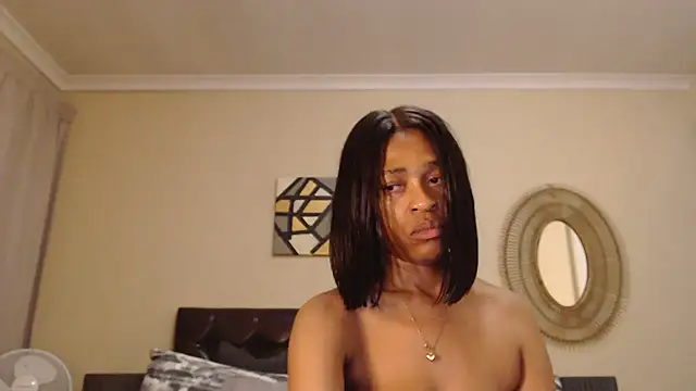 Snapshot of Creamyass22 chatting on 09.30.25 Creamyass22 online show from 09.30.25