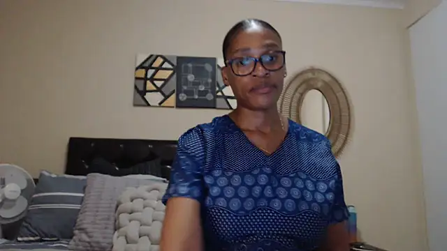 Creamyass22 online show from 03.25.26