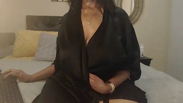 Creamyass22 online show from 05.14.26