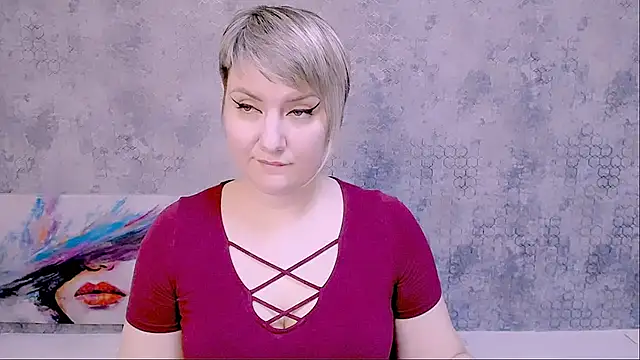 Snapshot of Djullia chatting on 03.01.25 Djullia online show from 03.01.25