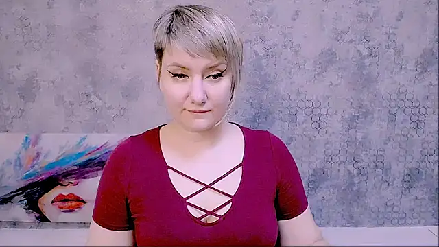 Snapshot of Djullia chatting on 03.01.25 Djullia online show from 03.01.25