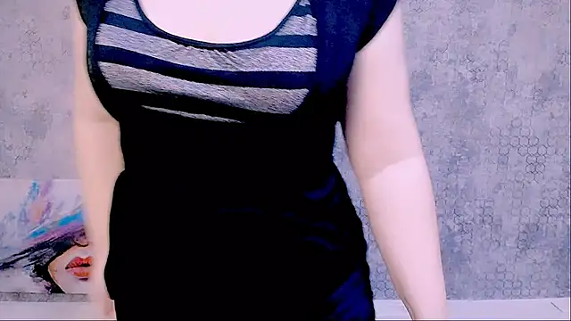 Snapshot of Djullia chatting on 03.02.25 Djullia online show from 03.02.25