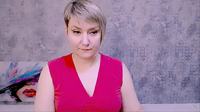 Snapshot of Djullia chatting on 03.03.25 Djullia online show from 03.03.25