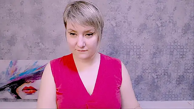 Snapshot of Djullia chatting on 03.03.25 Djullia online show from 03.03.25