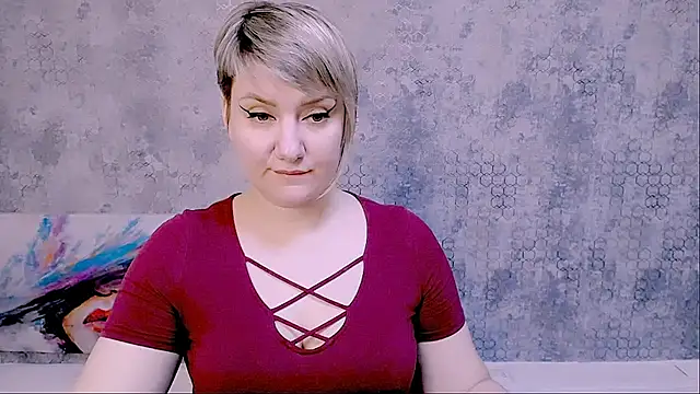 Snapshot of Djullia chatting on 03.14.25 Djullia online show from 03.14.25