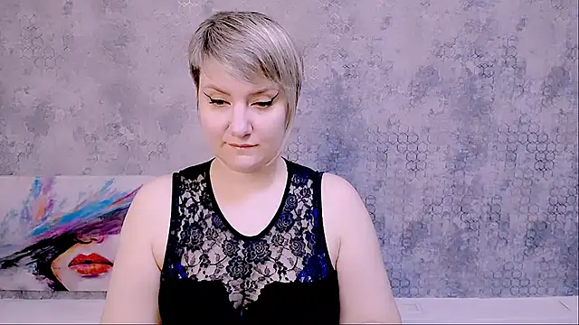 Snapshot of Djullia chatting on 03.16.25 Djullia online show from 03.16.25