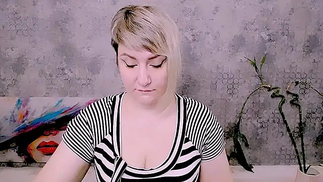 Djullia online show from 06.25.26