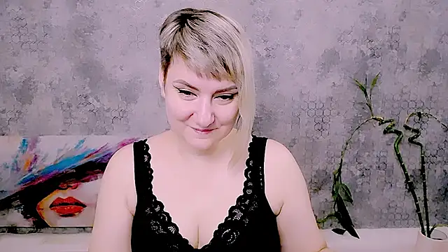 Djullia online show from 07.12.26