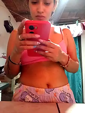 annie-19 online show from 01.23.25