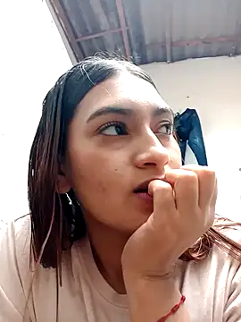 annie-19 online show from 02.10.25