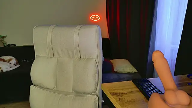 MishaMILF online show from 12.13.24