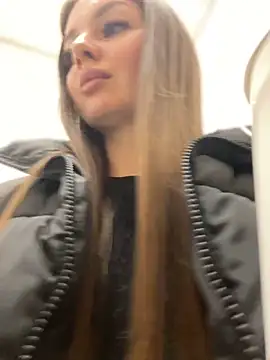 KrisMagnoly online show from 10.08.25