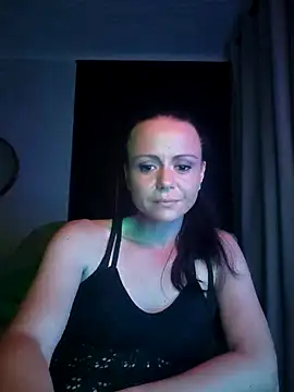 Snapshot of MrsBunnyBum chatting on 04.07.26 MrsBunnyBum online show from 04.07.26