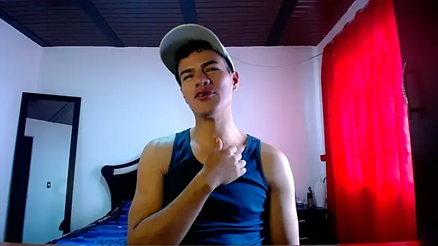 Snapshot of Deiby_casas chatting on 02.21.25 Deiby casas online show from 02.21.25