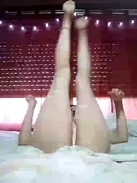 Kleopatracolo online show from 01.06.25