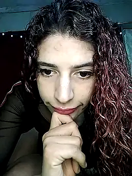 Kleopatracolo online show from 09.10.25