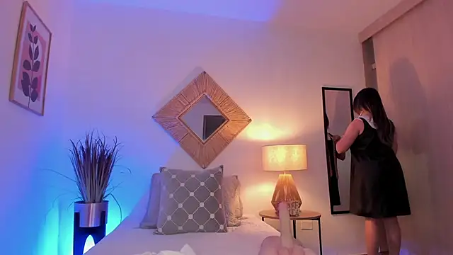 Snapshot of Antonellachic73 chatting on 10.10.25 Antonellachic73 online show from 10.10.25