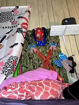 davisdesiresxh online show from 02.25.25