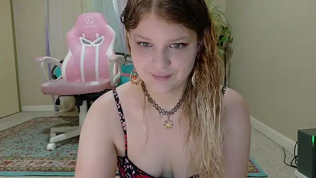 Emihaze online show from 04.24.26
