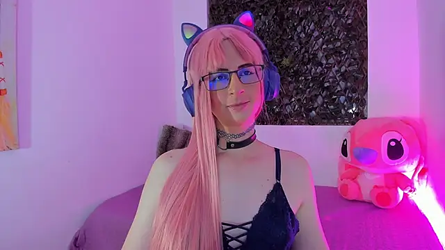 KimberlyJohnsoon online show from 03.04.25