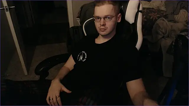 doloresman online show from 02.18.25