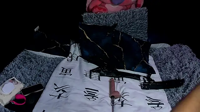 Katiehill 1 online show from 10.12.25