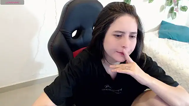 Snapshot of tania_sweet__ chatting on 01.02.25 tania sweet online show from 01.02.25