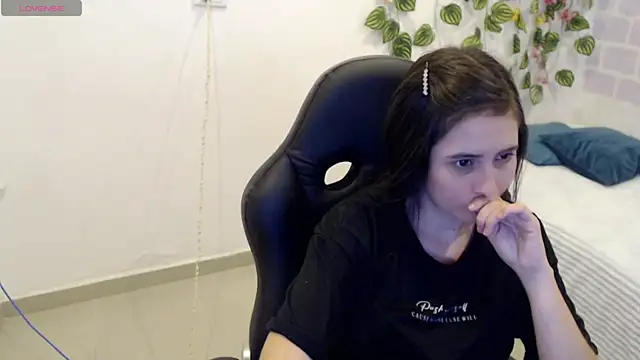 Snapshot of tania_sweet__ chatting on 01.13.25 tania sweet online show from 01.13.25