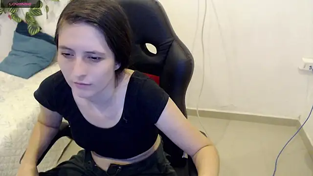 Snapshot of tania_sweet__ chatting on 03.05.25 tania sweet online show from 03.05.25