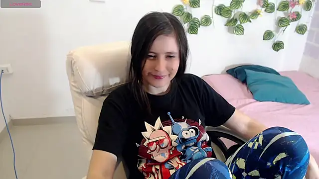 Snapshot of tania_sweet__ chatting on 09.11.25 tania sweet online show from 09.11.25