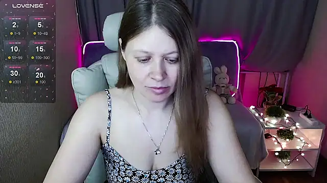 alekasamui online show from 01.31.25