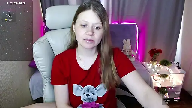 alekasamui online show from 03.13.25