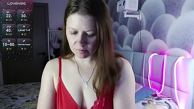 alekasamui online show from 10.04.25