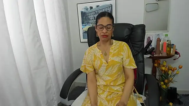 Aries Mature online show from 03.22.25