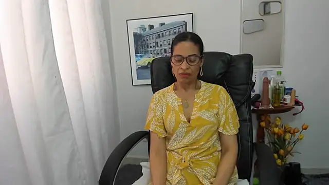 Aries Mature online show from 03.22.25