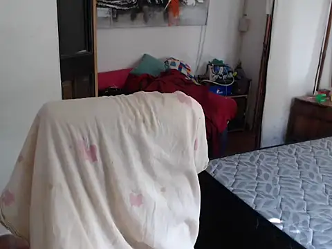 Snapshot of deftoolceles chatting on 03.12.25 deftoolceles online show from 03.12.25