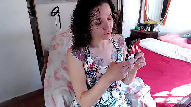 Snapshot of deftoolceles chatting on 09.16.25 deftoolceles online show from 09.16.25