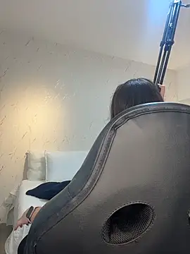 ava blue online show from 04.24.26