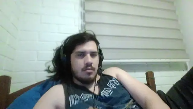 Snapshot of hung_weeb chatting on 01.07.26 hung weeb online show from 01.07.26