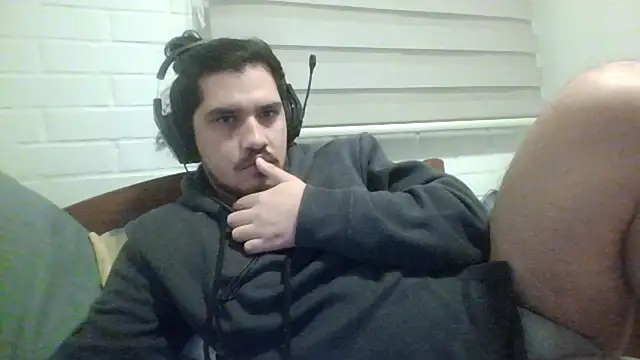 hung weeb online show from 05.06.26