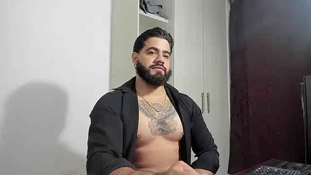 Snapshot of _Coddygold_ chatting on 10.26.25 Coddygold online show from 10.26.25