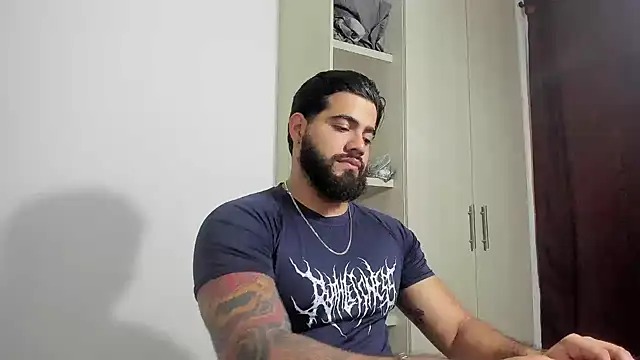 Snapshot of _Coddygold_ chatting on 11.02.25 Coddygold online show from 11.02.25