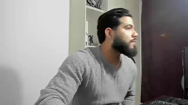 Snapshot of _Coddygold_ chatting on 11.04.25 Coddygold online show from 11.04.25