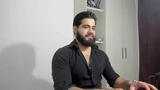 Snapshot of _Coddygold_ chatting on 11.05.25 Coddygold online show from 11.05.25